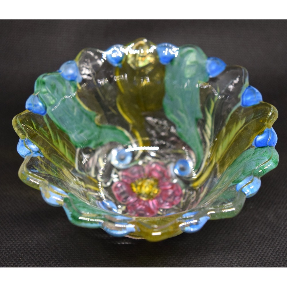 Art Glass Bowl Small Multicolor Iridescent 1970s Excellent Floral Leaf 4.5"
